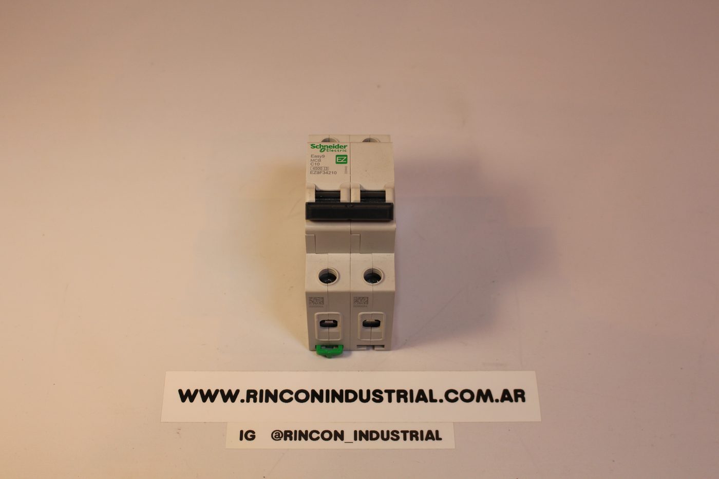 Interruptor Termomagnético Schneider Easy9 C10